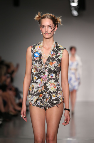 Illustration for article titled Vivienne Westwood Backs Scottish Independence at London Fashion Week